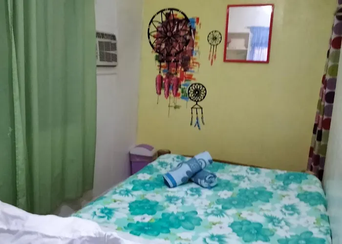 Cronin Bed & Breakfast Oslob