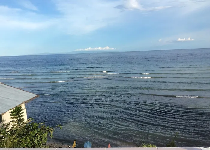 Cronin Bed & Breakfast Oslob