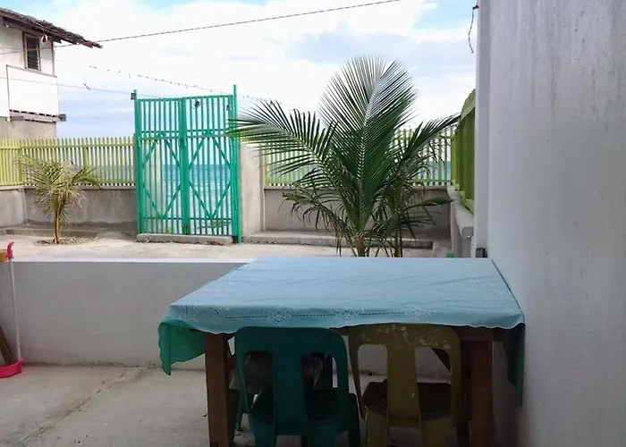 Cronin Bed & Breakfast 2*